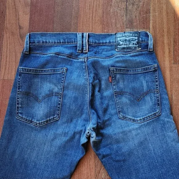 Levi's 511 Straight Leg Jeans Size 30 x 32 - Picture 13 of 16